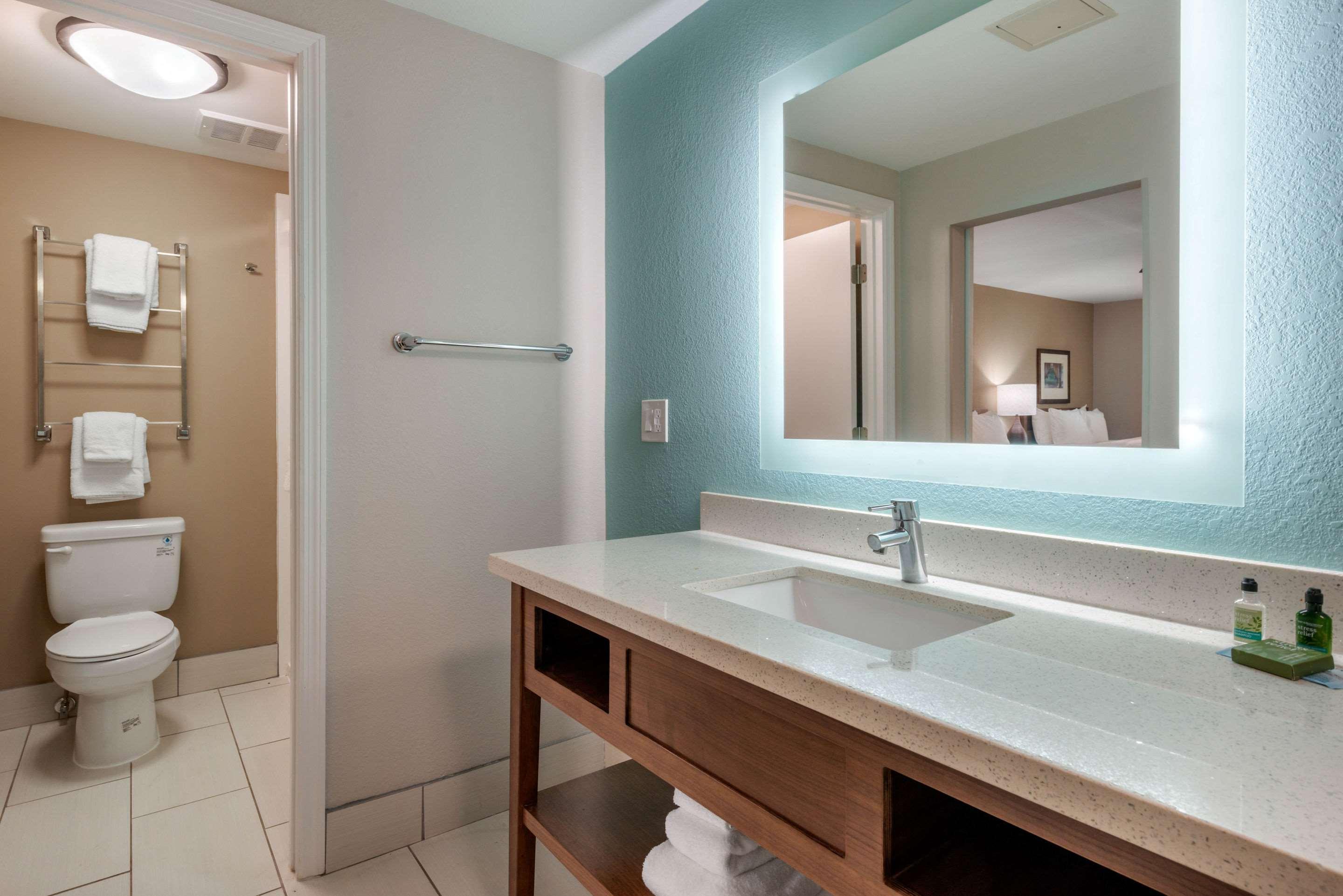 Seafarer & Suites, Ascend Collection Jekyll Island
