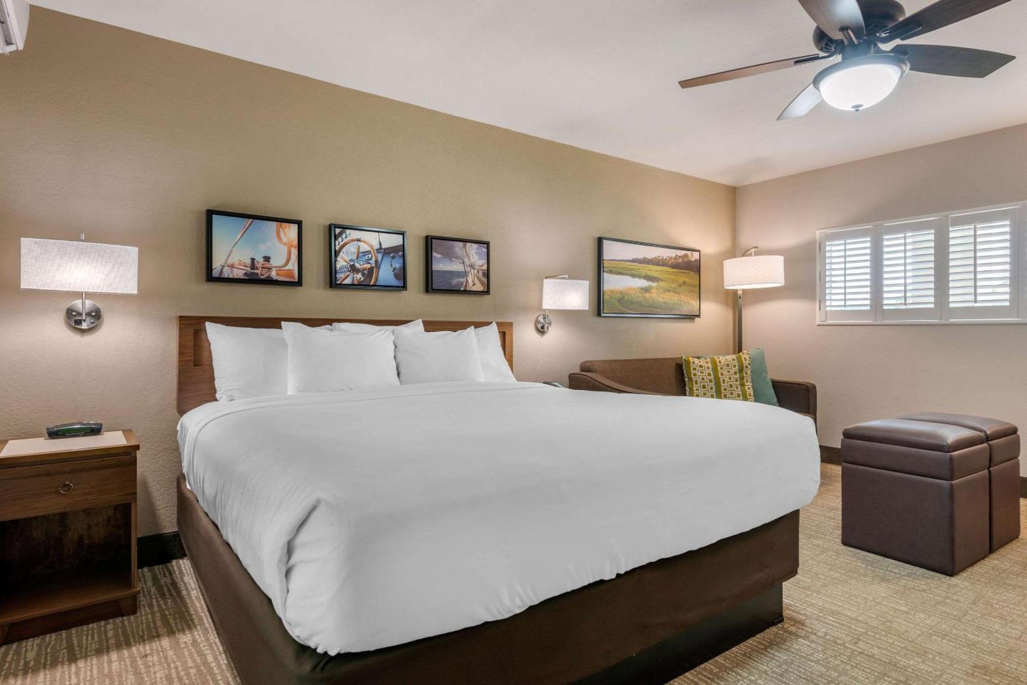 Seafarer & Suites, Ascend Collection Jekyll Island