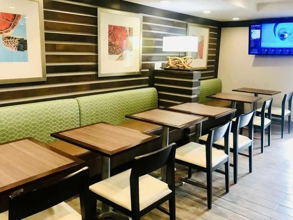 Seafarer & Suites, Ascend Collection Hotel