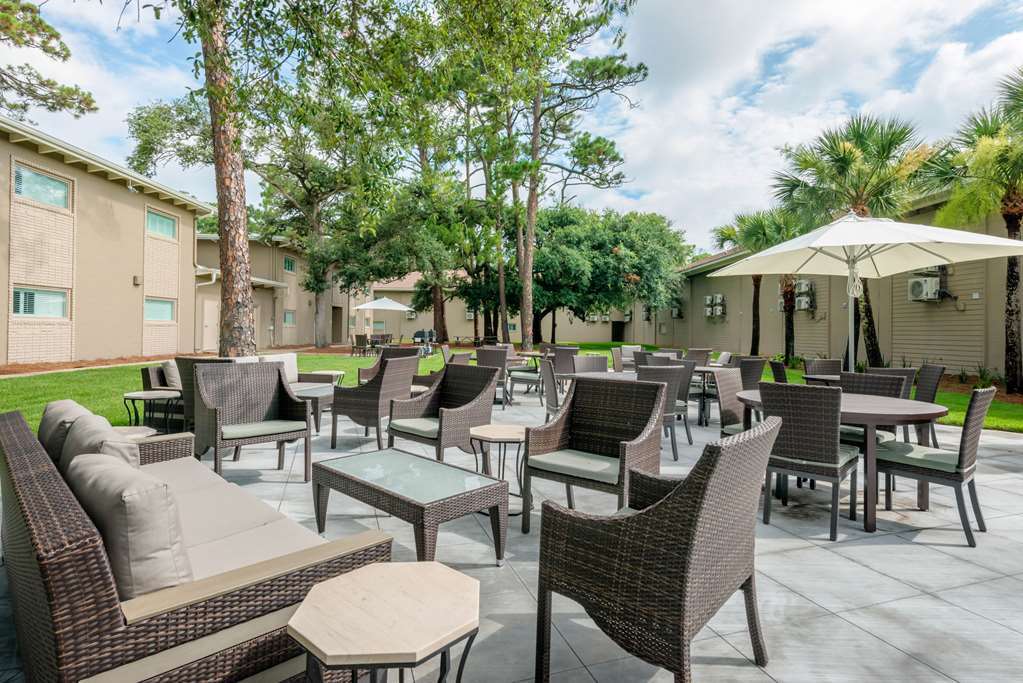 Hotel Seafarer & Suites, Ascend Collection Jekyll Island